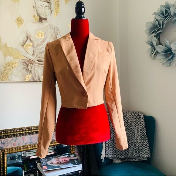 PLT TAN CROP BLAZER - Picture 3 of 9